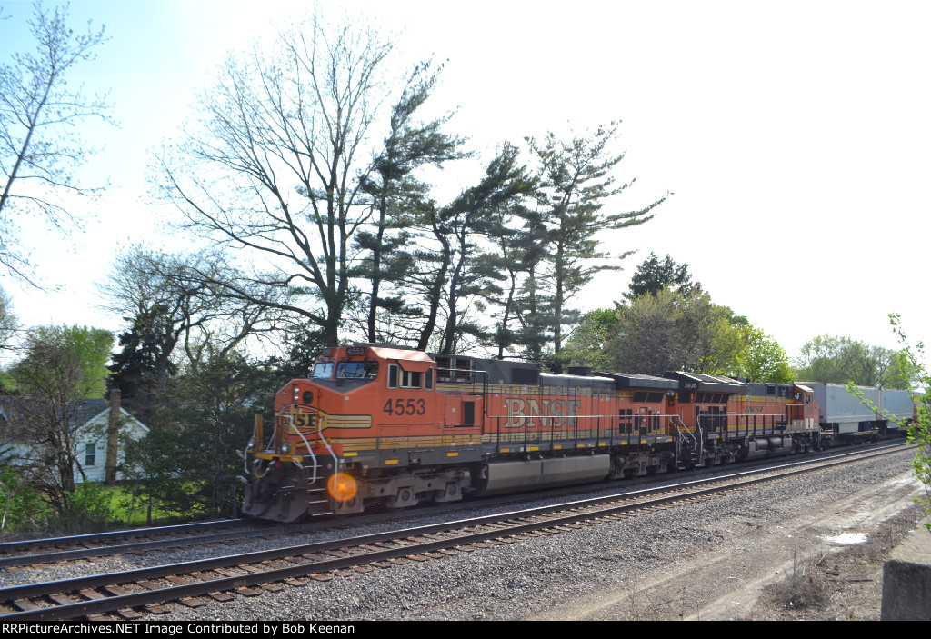 BNSF 4553